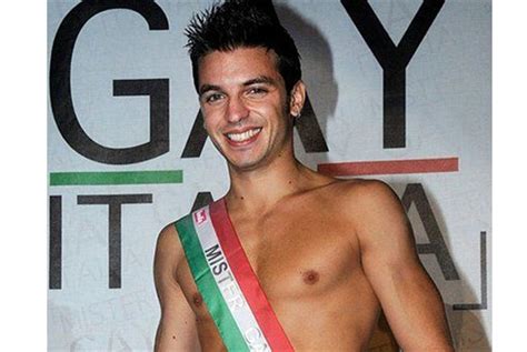 video amatoriali italiani gay|Video Porno Gay Amatoriale Italiano 